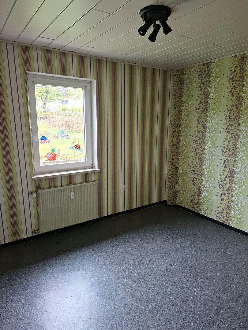 Predaj domu 147 m², pozemok 988 m², Altenstadt an der Waldnaab, Bavorsko Predaj domu 147 m², pozemok 988 m², Altenstadt an der Waldnaab, Bavorsko