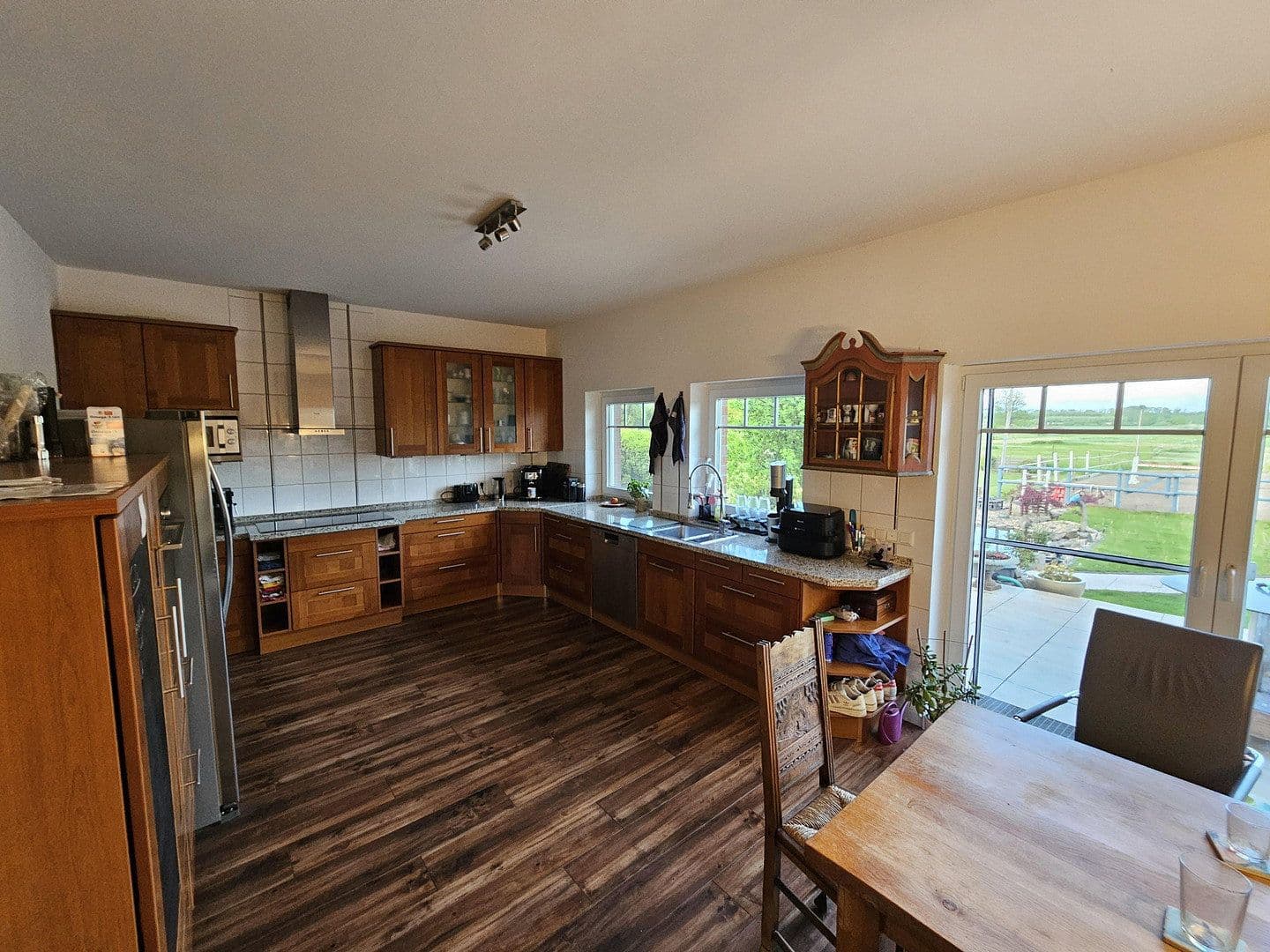Predaj domu 193 m², pozemok 4.132 m², Drage, Dolné Sasko Predaj domu 193 m², pozemok 4.132 m², Drage, Dolné Sasko