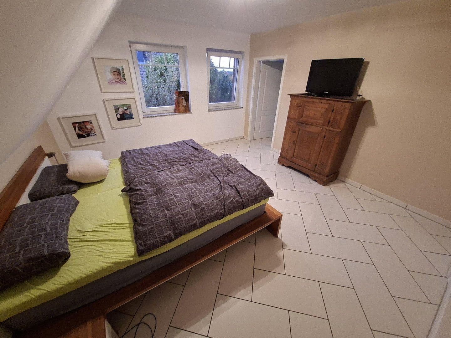 Predaj domu 193 m², pozemok 4.132 m², Drage, Dolné Sasko Predaj domu 193 m², pozemok 4.132 m², Drage, Dolné Sasko