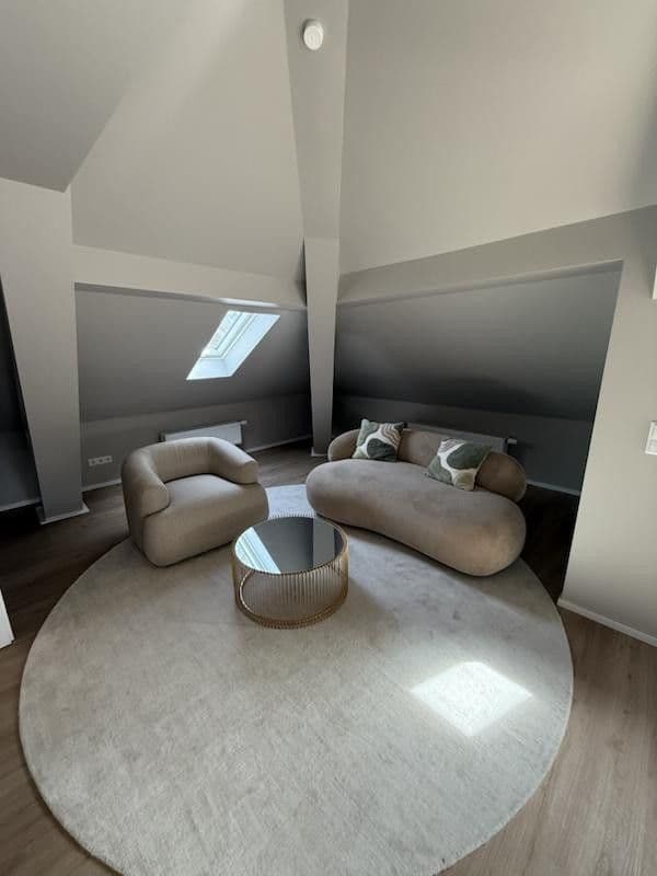 Prenájom bytu 1-izbový 56 m², Neckartenzlinger Str. 110, Reutlingen, Bádensko-Wurttembersko Prenájom bytu 1-izbový 56 m², Neckartenzlinger Str. 110, Reutlingen, Bádensko-Wurttembersko
