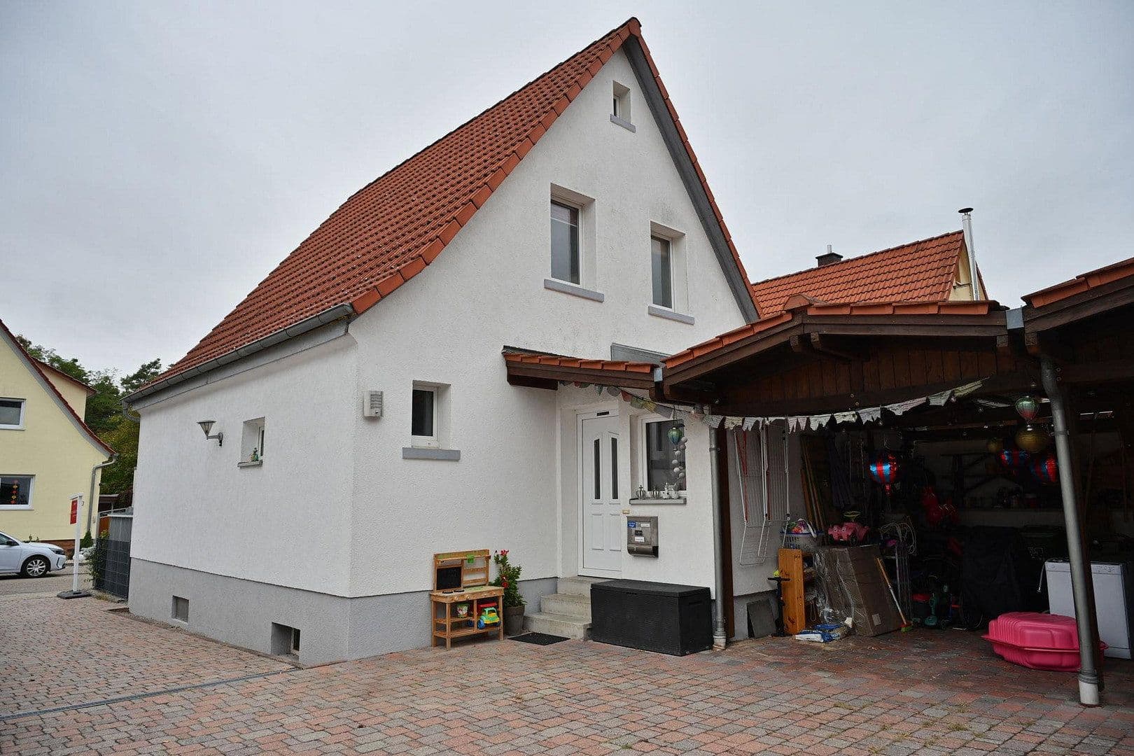 Predaj domu 92 m², pozemok 228 m², Sudetenstraße 9, Stutensee, Bádensko-Wurttembersko Predaj domu 92 m², pozemok 228 m², Sudetenstraße 9, Stutensee, Bádensko-Wurttembersko