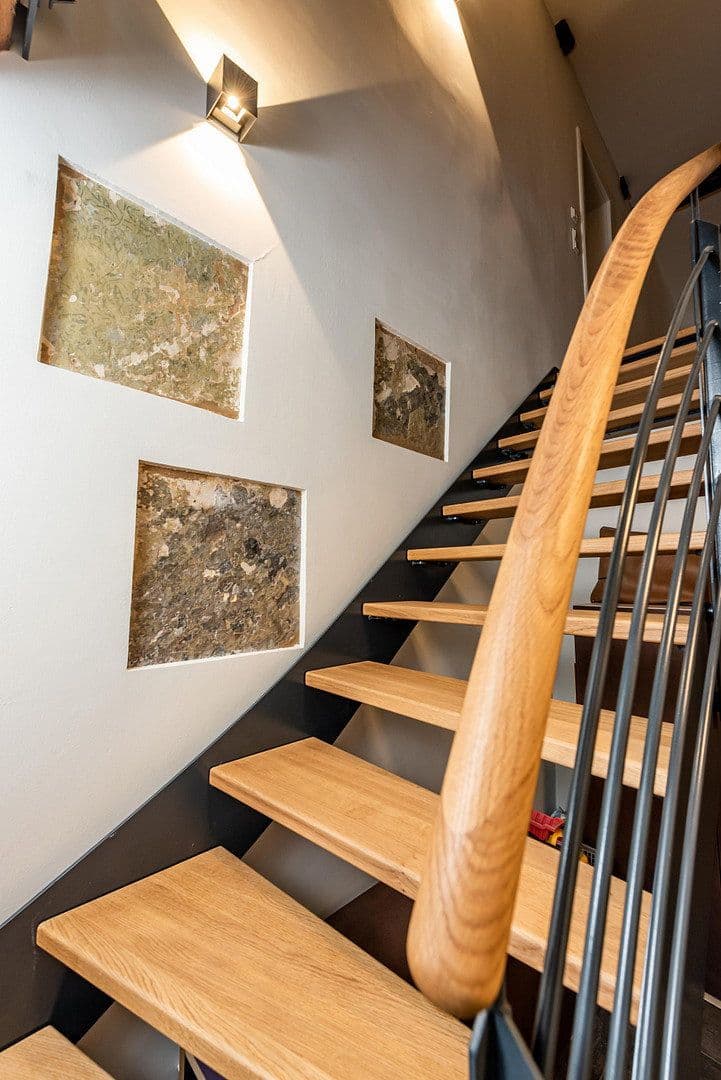 Prenájom bytu 3-izbový 127 m², Amtsgasse 6, Östringen, Bádensko-Wurttembersko Prenájom bytu 3-izbový 127 m², Amtsgasse 6, Östringen, Bádensko-Wurttembersko