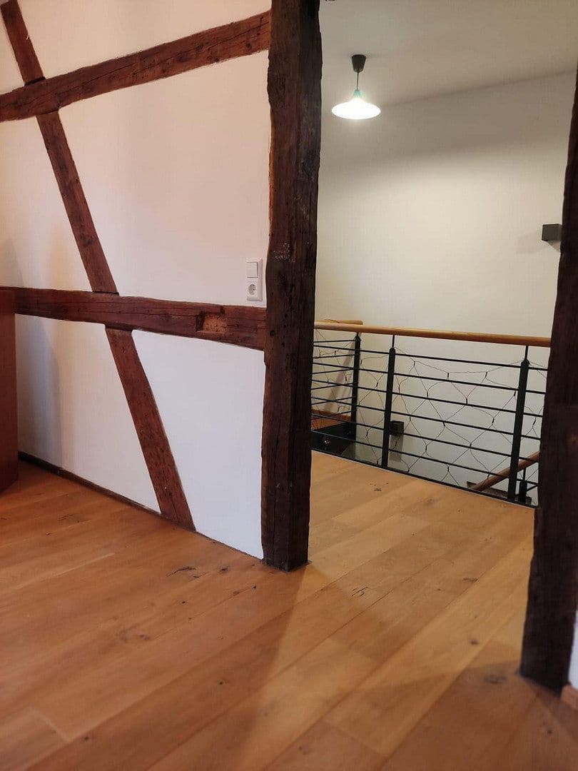 Prenájom bytu 3-izbový 127 m², Amtsgasse 6, Östringen, Bádensko-Wurttembersko Prenájom bytu 3-izbový 127 m², Amtsgasse 6, Östringen, Bádensko-Wurttembersko