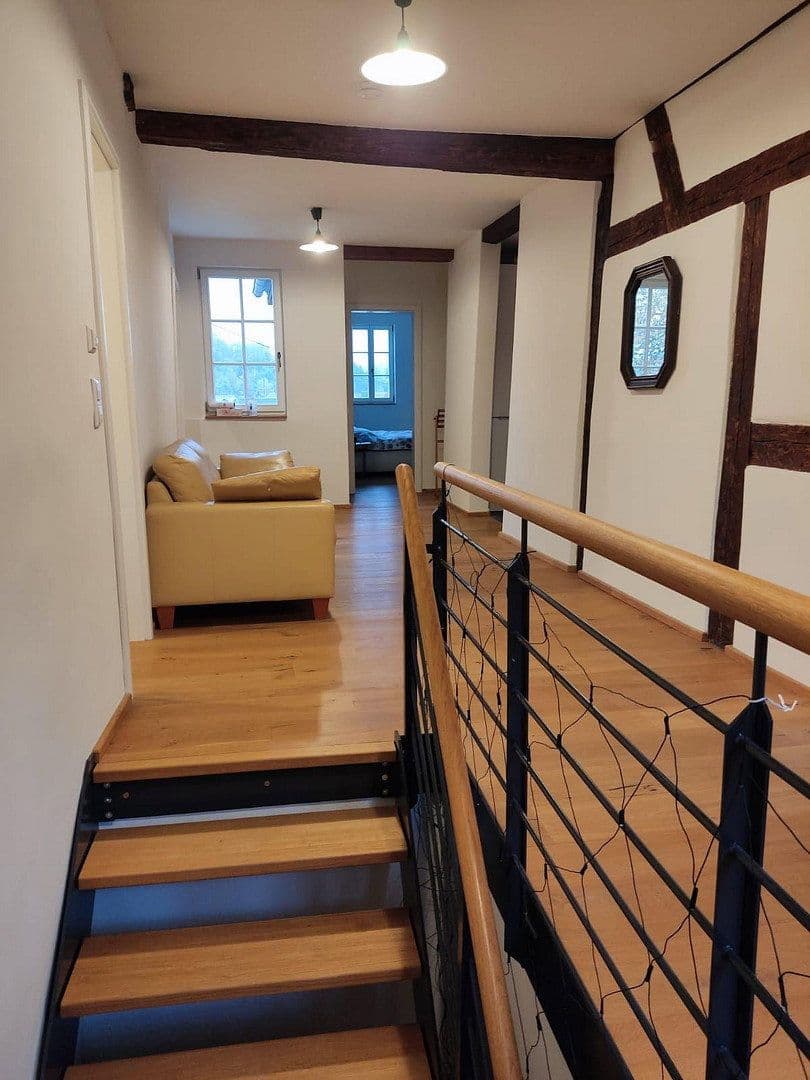 Prenájom bytu 3-izbový 127 m², Amtsgasse 6, Östringen, Bádensko-Wurttembersko Prenájom bytu 3-izbový 127 m², Amtsgasse 6, Östringen, Bádensko-Wurttembersko