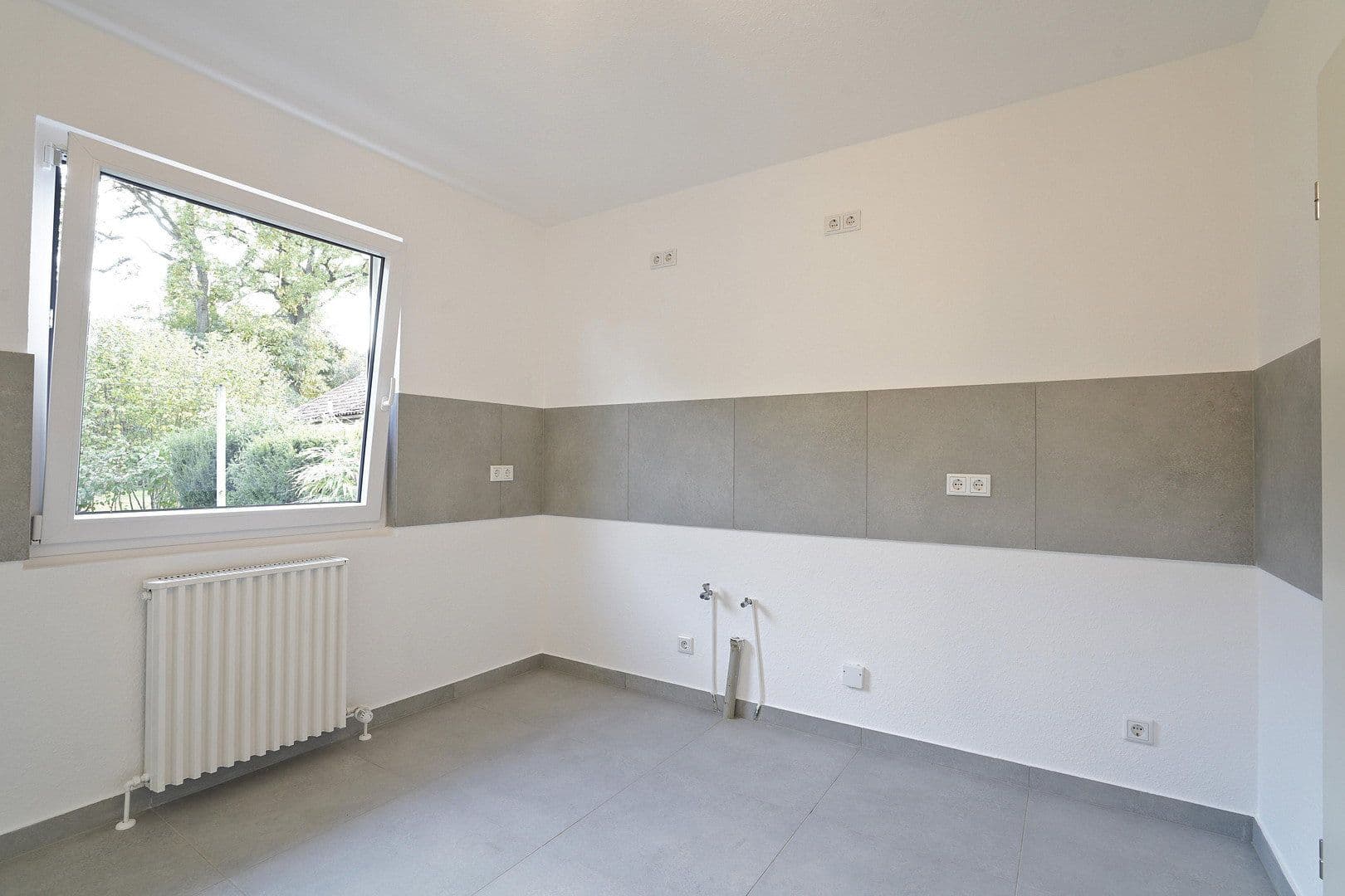 Predaj domu 149 m², pozemok 417 m², Achim, Dolné Sasko Predaj domu 149 m², pozemok 417 m², Achim, Dolné Sasko