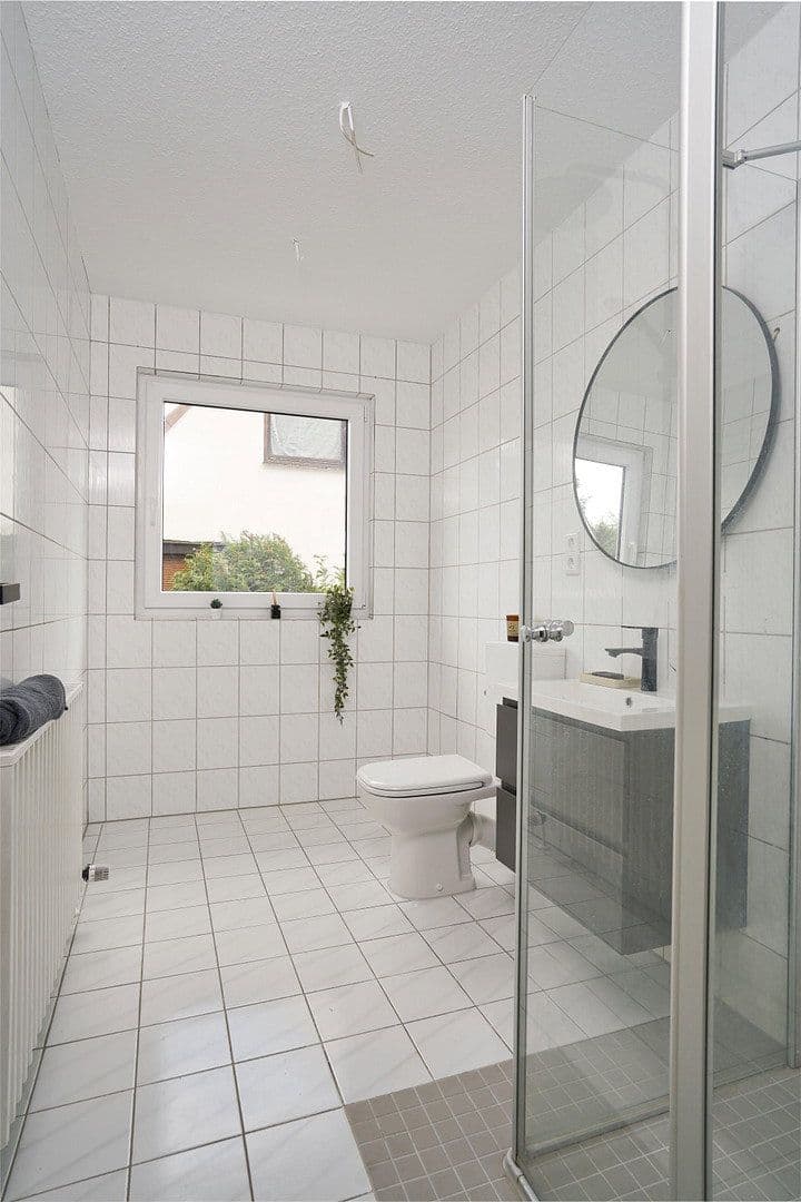 Predaj domu 149 m², pozemok 417 m², Achim, Dolné Sasko Predaj domu 149 m², pozemok 417 m², Achim, Dolné Sasko