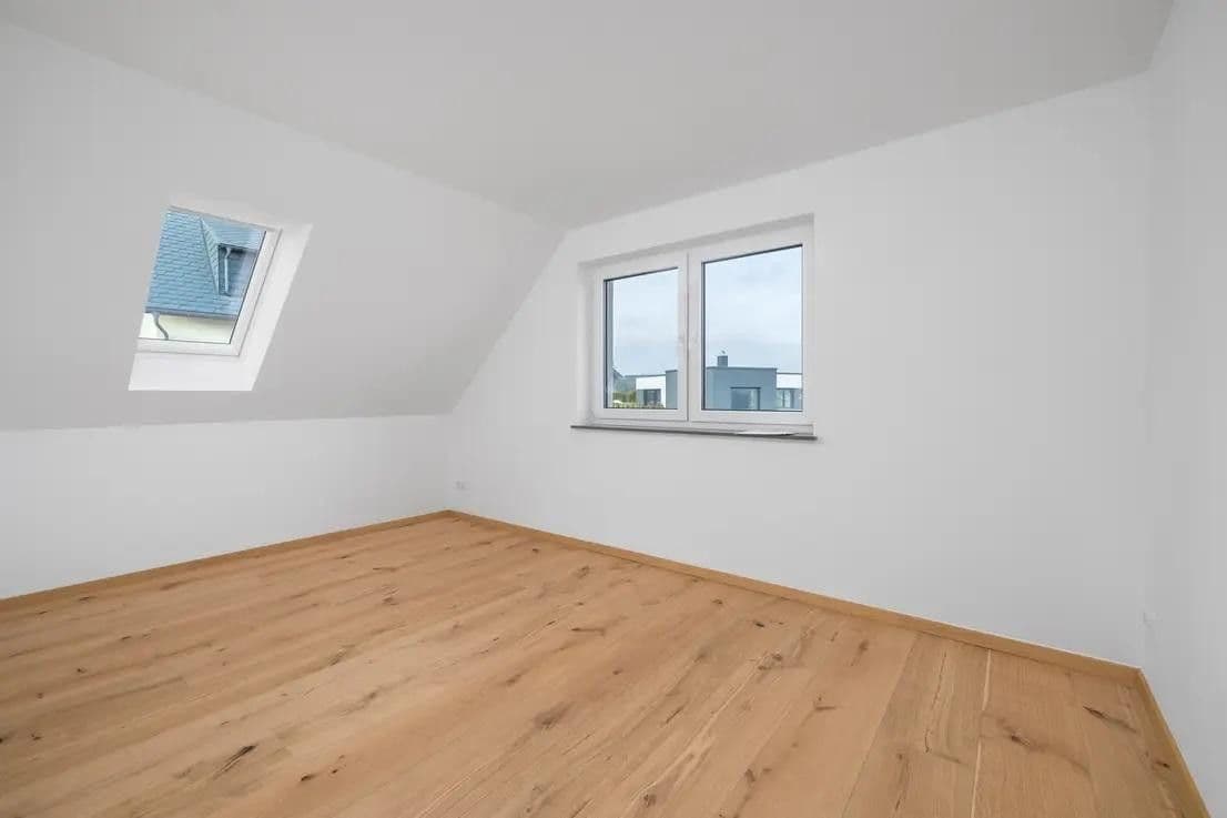 Predaj domu 125 m², pozemok 426 m², Nickelweg 19, Annaberg-Buchholz, Sasko Predaj domu 125 m², pozemok 426 m², Nickelweg 19, Annaberg-Buchholz, Sasko