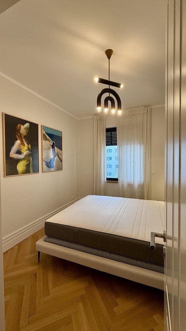 Prenájom bytu 2-izbový 67 m², Berlin, Berlín Prenájom bytu 2-izbový 67 m², Berlin, Berlín