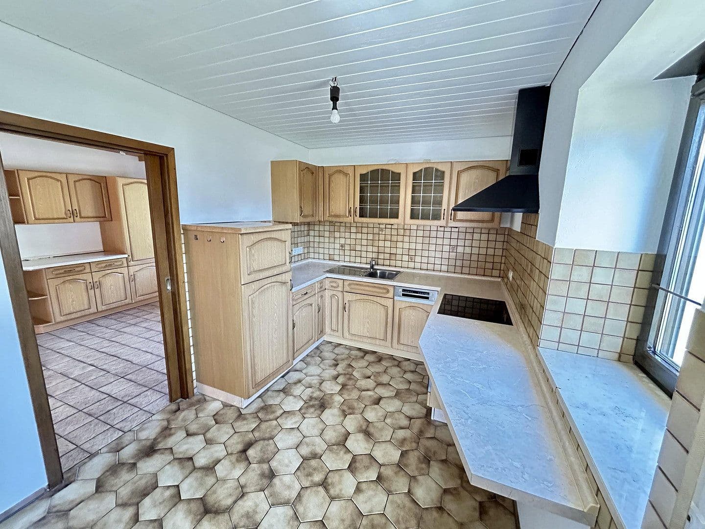 Prenájom bytu 4-izbový 140 m², Eichstätt, Bavorsko Prenájom bytu 4-izbový 140 m², Eichstätt, Bavorsko