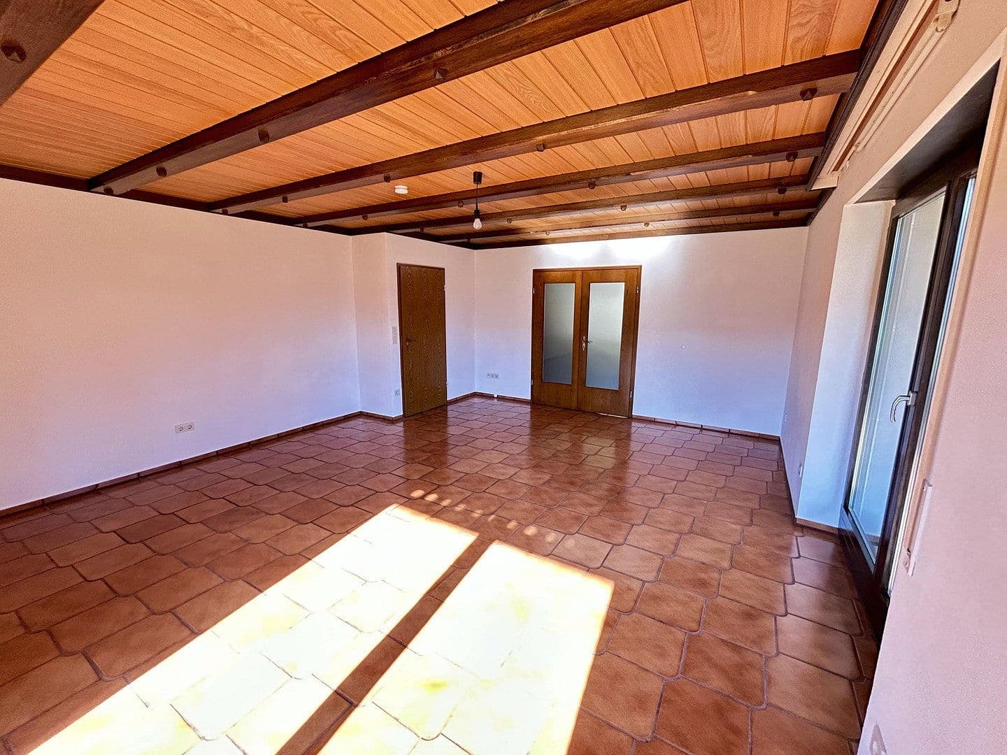 Prenájom bytu 4-izbový 140 m², Eichstätt, Bavorsko Prenájom bytu 4-izbový 140 m², Eichstätt, Bavorsko