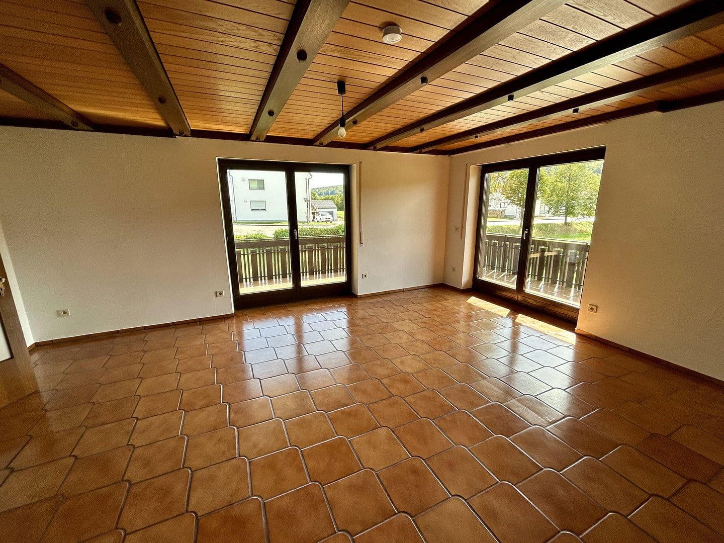 Prenájom bytu 4-izbový 140 m², Eichstätt, Bavorsko Prenájom bytu 4-izbový 140 m², Eichstätt, Bavorsko