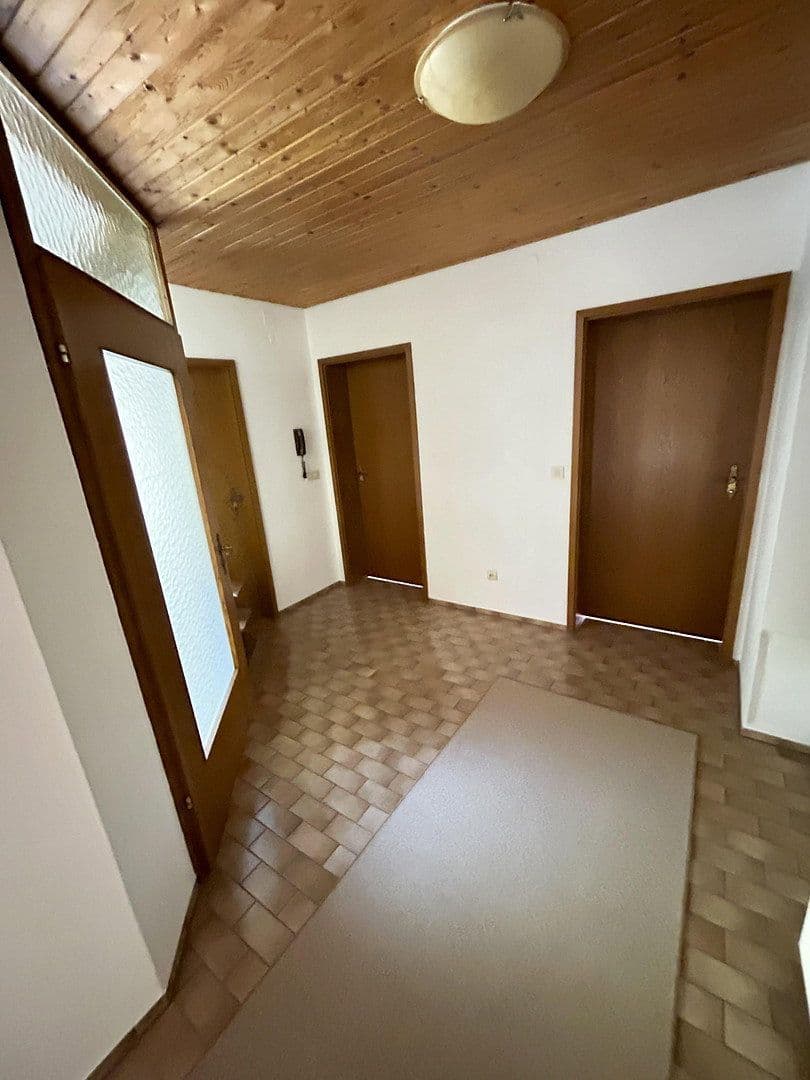 Prenájom bytu 4-izbový 140 m², Eichstätt, Bavorsko Prenájom bytu 4-izbový 140 m², Eichstätt, Bavorsko