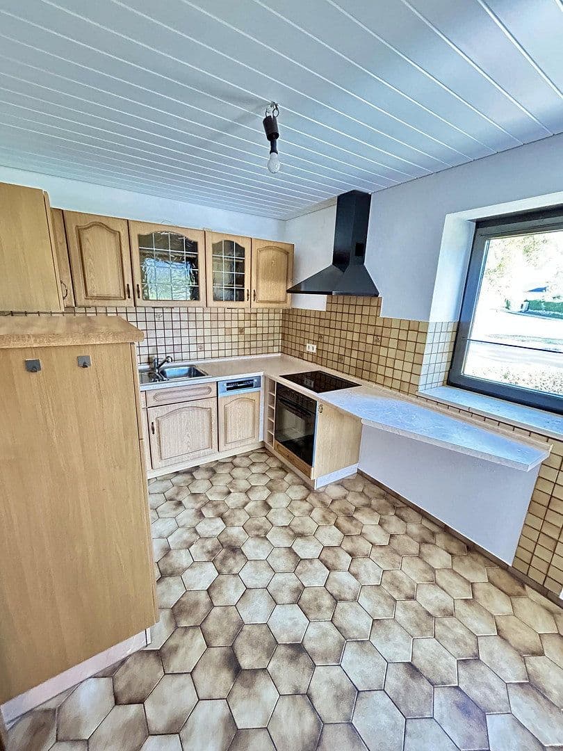 Prenájom bytu 4-izbový 140 m², Eichstätt, Bavorsko Prenájom bytu 4-izbový 140 m², Eichstätt, Bavorsko