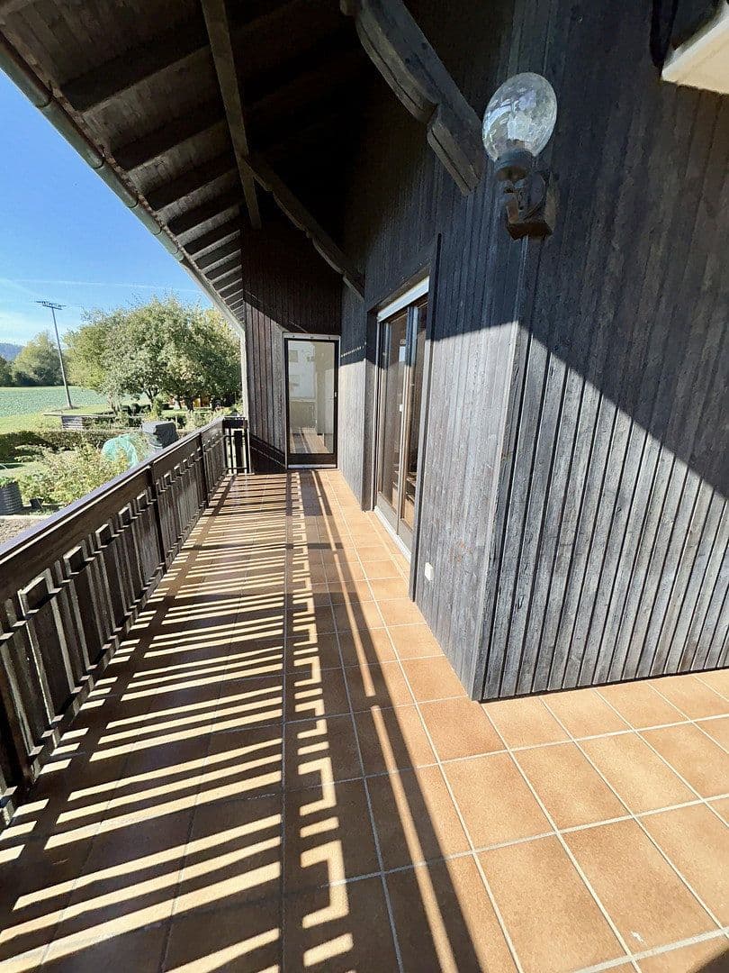 Prenájom bytu 4-izbový 140 m², Eichstätt, Bavorsko Prenájom bytu 4-izbový 140 m², Eichstätt, Bavorsko