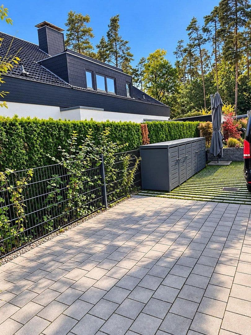 Prenájom bytu 4-izbový 130 m², Erlangen, Bavorsko Prenájom bytu 4-izbový 130 m², Erlangen, Bavorsko
