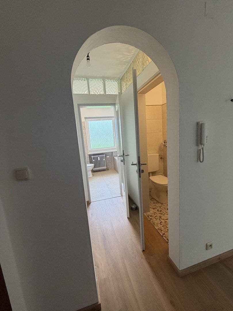 Prenájom bytu 3-izbový 90 m², Schwarzenbergstrasse 13, Rosenheim/ Pang, Bavorsko Prenájom bytu 3-izbový 90 m², Schwarzenbergstrasse 13, Rosenheim/ Pang, Bavorsko