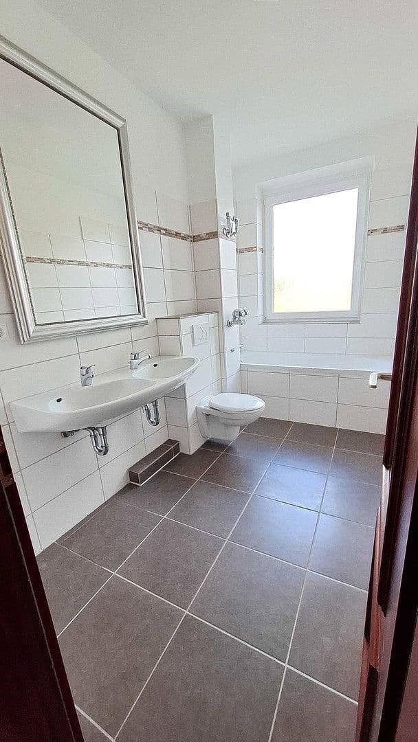Prenájom bytu 2-izbový 67 m², Barmstedt, Šlezvicko-Holštajnsko Prenájom bytu 2-izbový 67 m², Barmstedt, Šlezvicko-Holštajnsko