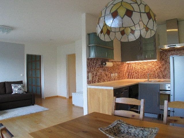 Prenájom bytu 2-izbový 50 m², München, Bavorsko Prenájom bytu 2-izbový 50 m², München, Bavorsko