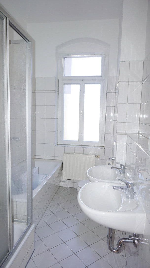 Prenájom bytu 4-izbový 103 m², Hertelstraße 16, Dresden, Sasko Prenájom bytu 4-izbový 103 m², Hertelstraße 16, Dresden, Sasko
