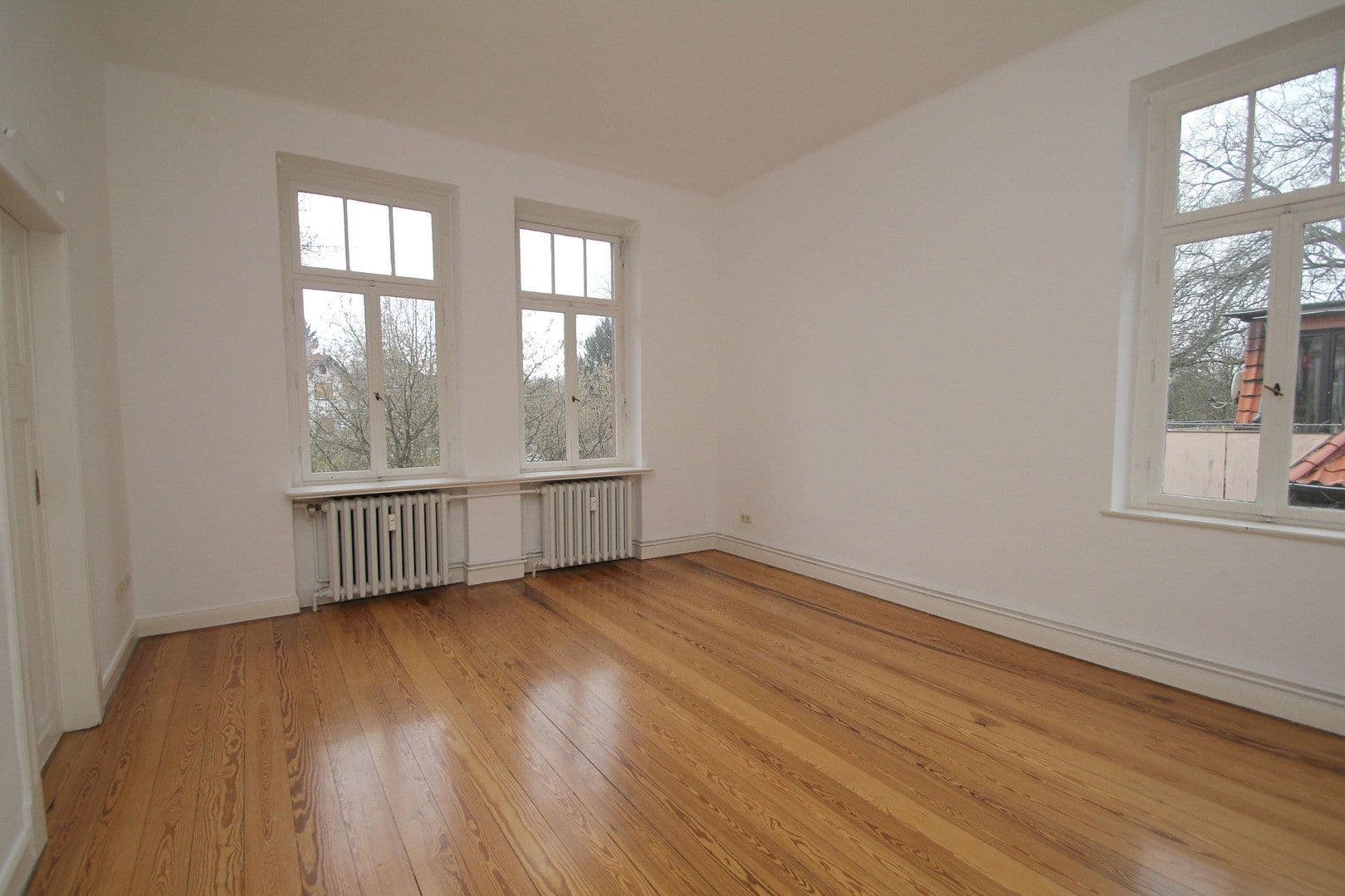 Prenájom bytu 3-izbový 109 m², Baurat-Gerber-Straße 18, Göttingen, Dolné Sasko Prenájom bytu 3-izbový 109 m², Baurat-Gerber-Straße 18, Göttingen, Dolné Sasko