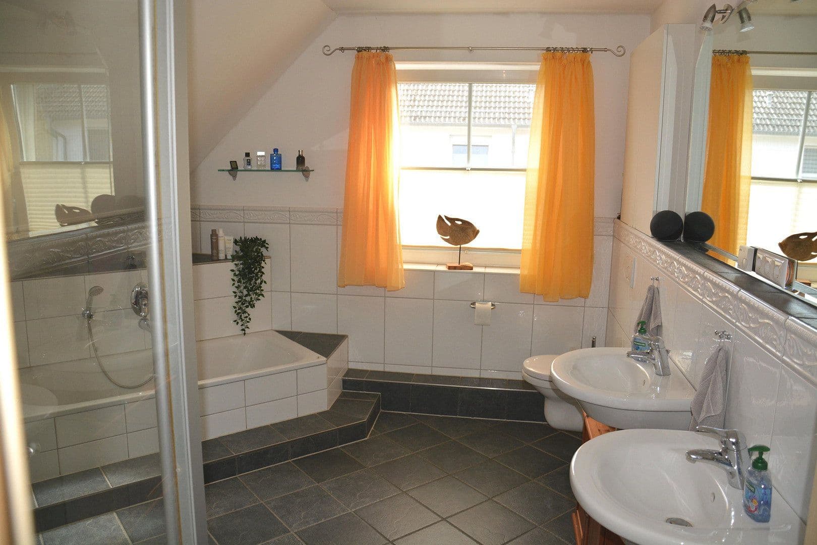 Predaj domu 127 m², pozemok 566 m², Barsbüttel, Šlezvicko-Holštajnsko Predaj domu 127 m², pozemok 566 m², Barsbüttel, Šlezvicko-Holštajnsko