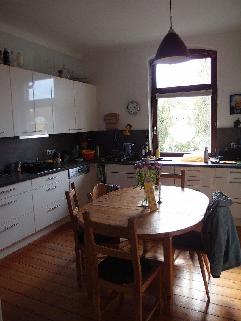 Predaj domu 306 m², pozemok 635 m², Göttingen, Dolné Sasko Predaj domu 306 m², pozemok 635 m², Göttingen, Dolné Sasko