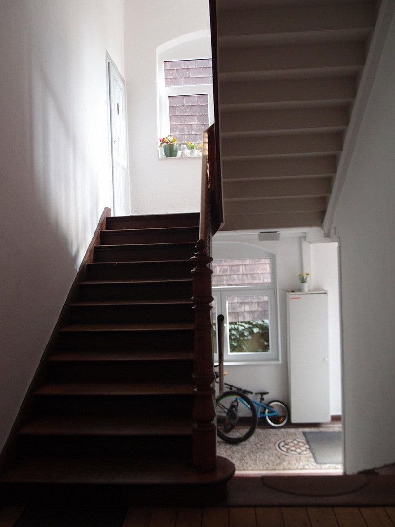 Predaj domu 306 m², pozemok 635 m², Göttingen, Dolné Sasko Predaj domu 306 m², pozemok 635 m², Göttingen, Dolné Sasko