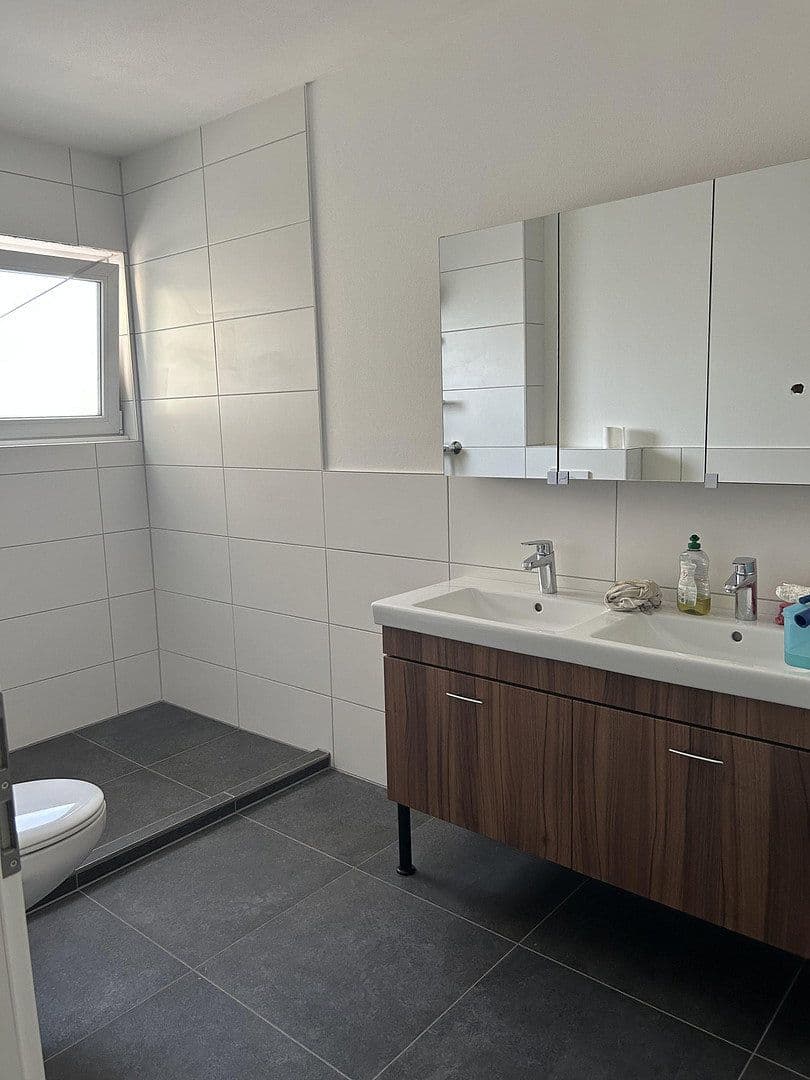 Prenájom bytu 15 m², Karlsruhe, Bádensko-Wurttembersko Prenájom bytu 15 m², Karlsruhe, Bádensko-Wurttembersko