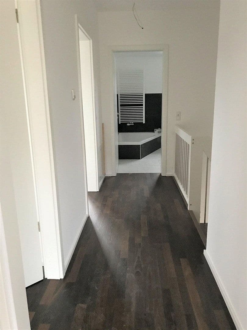 Prenájom domu 174 m², pozemok 219 m², Ebermannstadt, Bavorsko Prenájom domu 174 m², pozemok 219 m², Ebermannstadt, Bavorsko