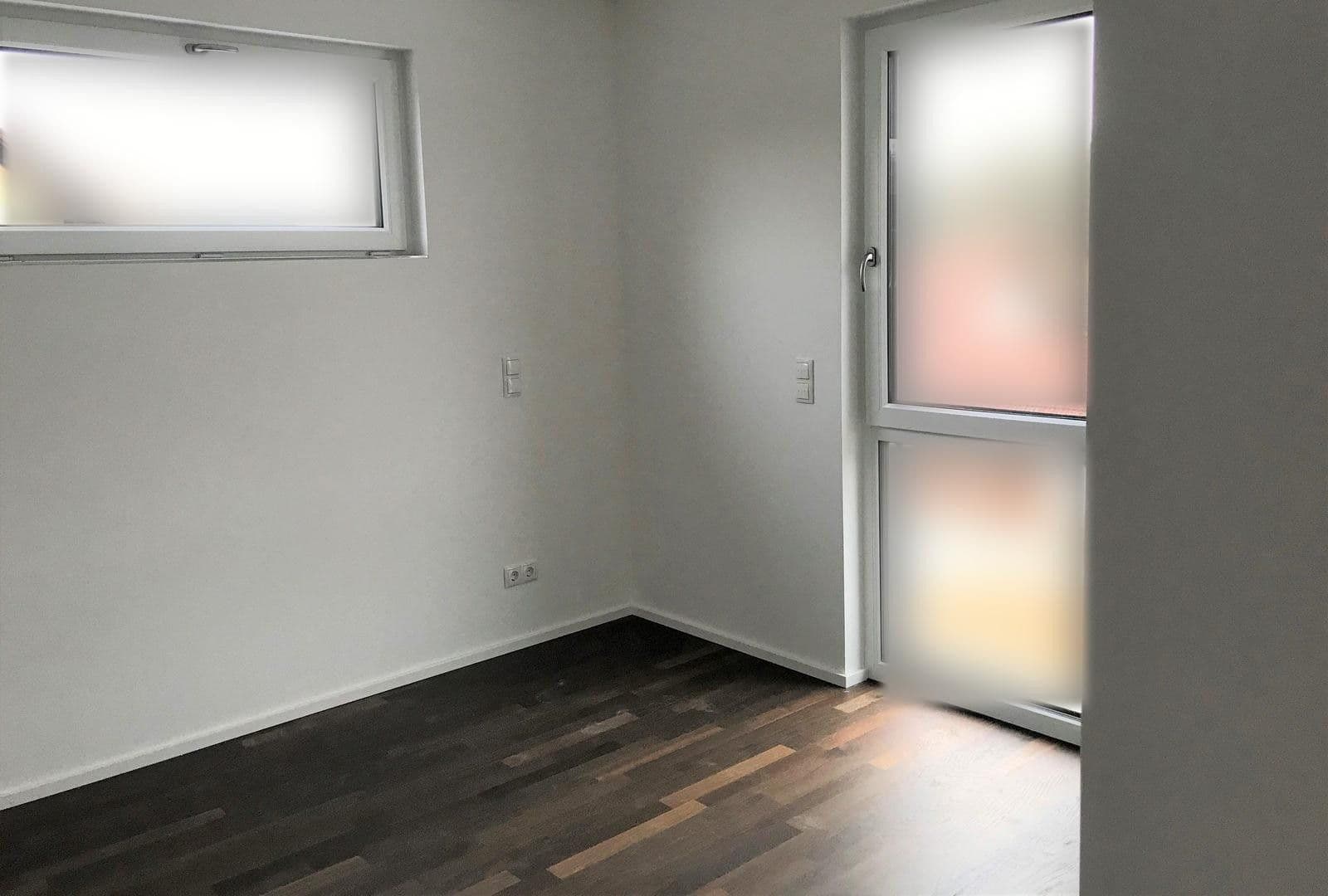 Prenájom domu 174 m², pozemok 219 m², Ebermannstadt, Bavorsko Prenájom domu 174 m², pozemok 219 m², Ebermannstadt, Bavorsko