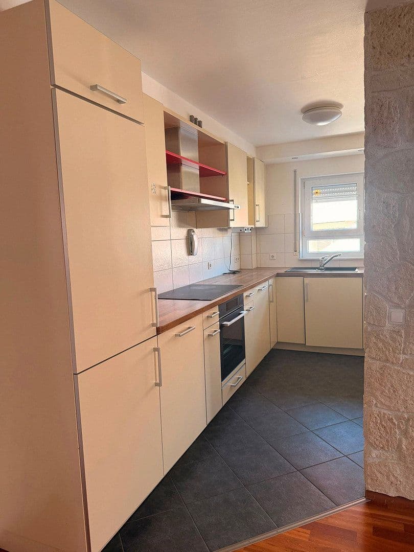 Predaj bytu 4-izbový 99 m², Freiberg am Neckar, Bádensko-Wurttembersko Predaj bytu 4-izbový 99 m², Freiberg am Neckar, Bádensko-Wurttembersko