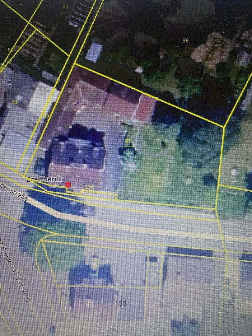 Predaj domu 140 m², pozemok 797 m², Lindenstraße 15, Hohenstein, Hesensko Predaj domu 140 m², pozemok 797 m², Lindenstraße 15, Hohenstein, Hesensko