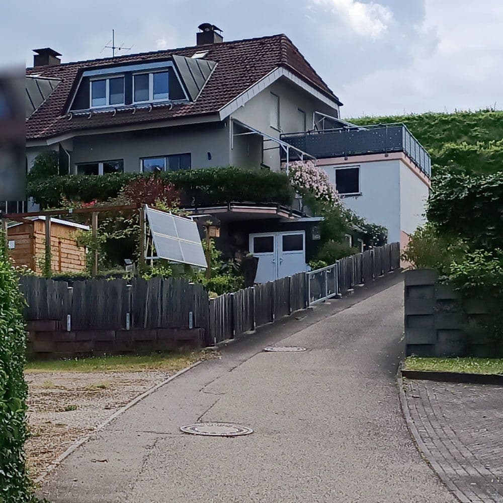 Predaj domu 173 m², pozemok 374 m², Ihringen, Bádensko-Wurttembersko Predaj domu 173 m², pozemok 374 m², Ihringen, Bádensko-Wurttembersko