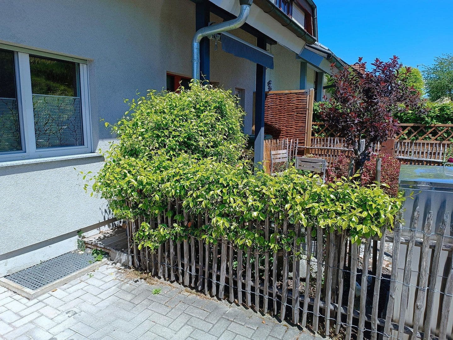 Predaj domu 173 m², pozemok 374 m², Ihringen, Bádensko-Wurttembersko Predaj domu 173 m², pozemok 374 m², Ihringen, Bádensko-Wurttembersko