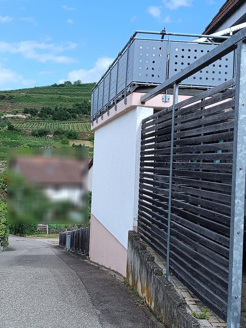 Predaj domu 173 m², pozemok 374 m², Ihringen, Bádensko-Wurttembersko Predaj domu 173 m², pozemok 374 m², Ihringen, Bádensko-Wurttembersko