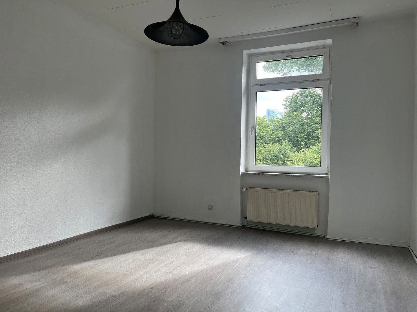 Prenájom bytu 3-izbový 66 m², Affentorplatz XX, Frankfurt am Main, Hesensko Prenájom bytu 3-izbový 66 m², Affentorplatz XX, Frankfurt am Main, Hesensko