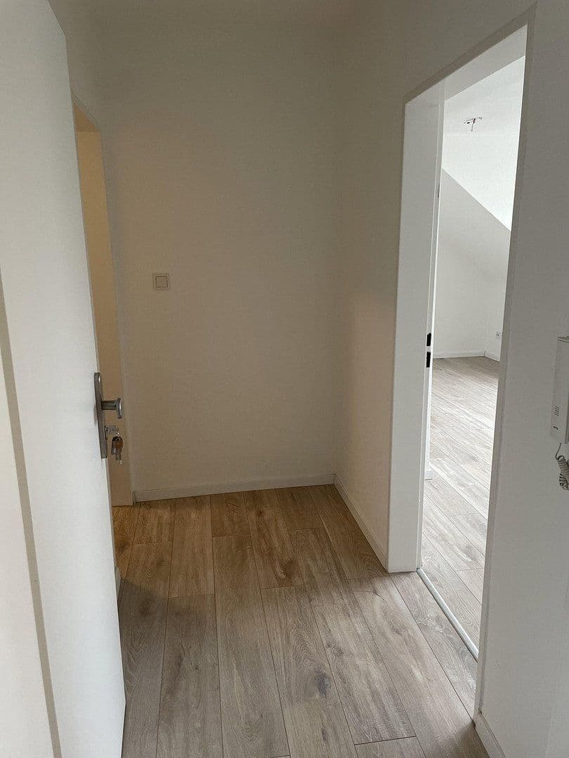 Prenájom bytu 1-izbový 36 m², Hausmannstr., Hanau, Hesensko Prenájom bytu 1-izbový 36 m², Hausmannstr., Hanau, Hesensko