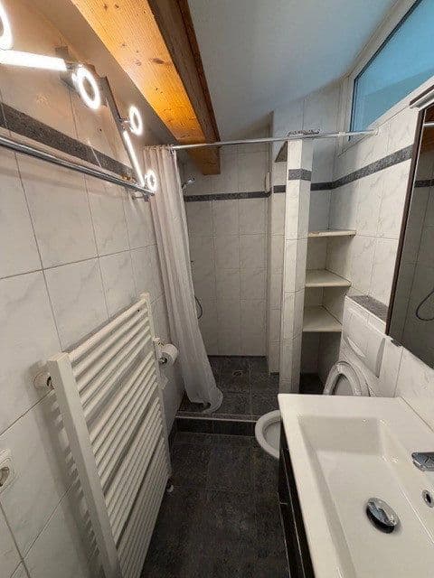 Prenájom bytu 3-izbový 50 m², Baldhamer Straße 72, Vaterstetten, Bavorsko Prenájom bytu 3-izbový 50 m², Baldhamer Straße 72, Vaterstetten, Bavorsko