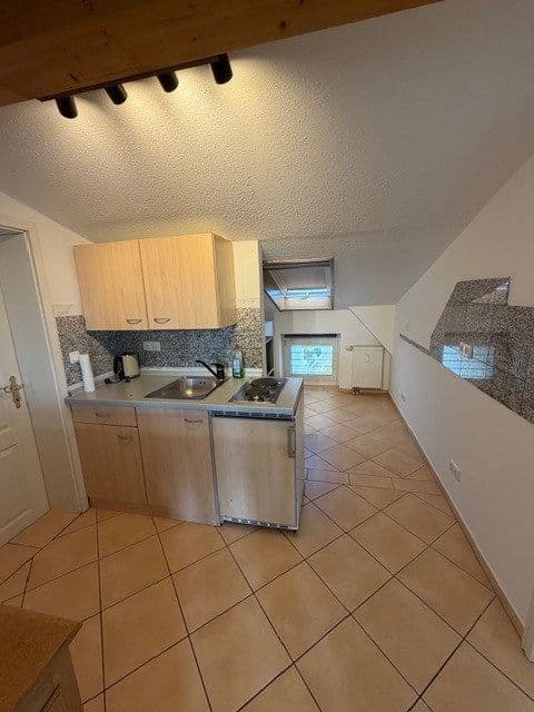 Prenájom bytu 3-izbový 50 m², Baldhamer Straße 72, Vaterstetten, Bavorsko Prenájom bytu 3-izbový 50 m², Baldhamer Straße 72, Vaterstetten, Bavorsko