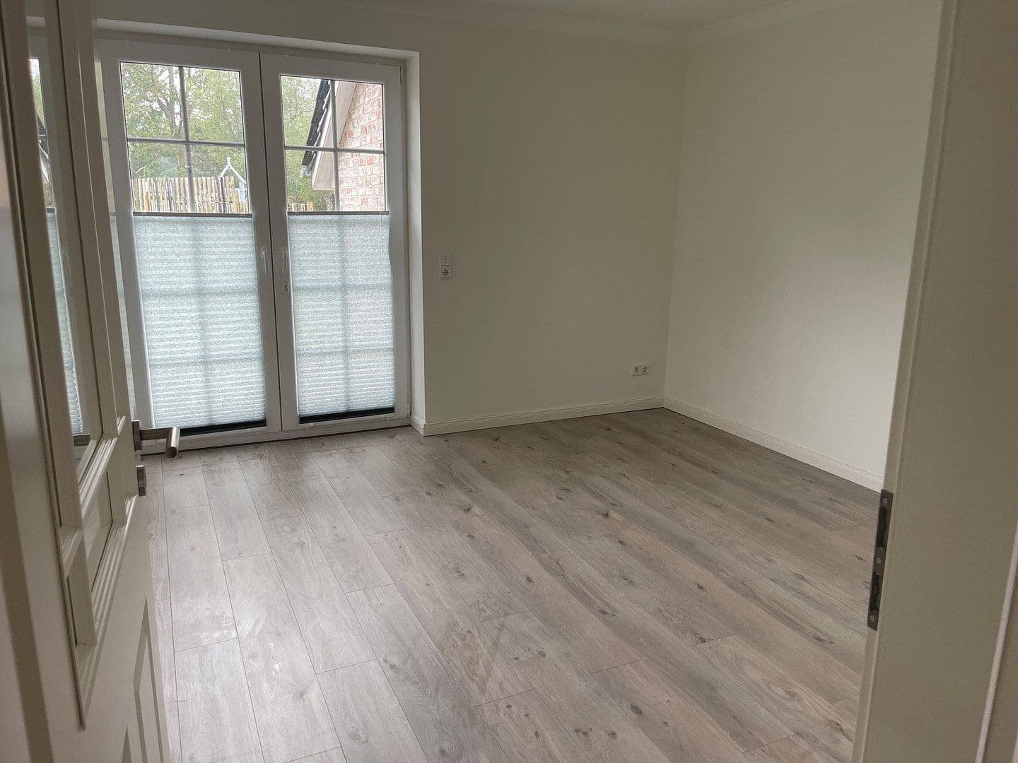 Prenájom domu 130 m², pozemok 1 m², Schwerin, Meklenbursko-Predpomoransko Prenájom domu 130 m², pozemok 1 m², Schwerin, Meklenbursko-Predpomoransko