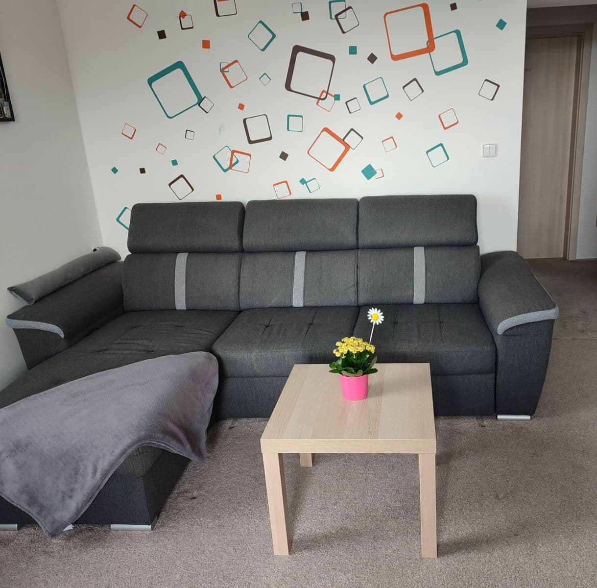 Prenájom bytu 3-izbový 75 m², Gen. Peřiny, Hustopeče, Jihomoravský kraj Prenájom bytu 3-izbový 75 m², Gen. Peřiny, Hustopeče, Jihomoravský kraj