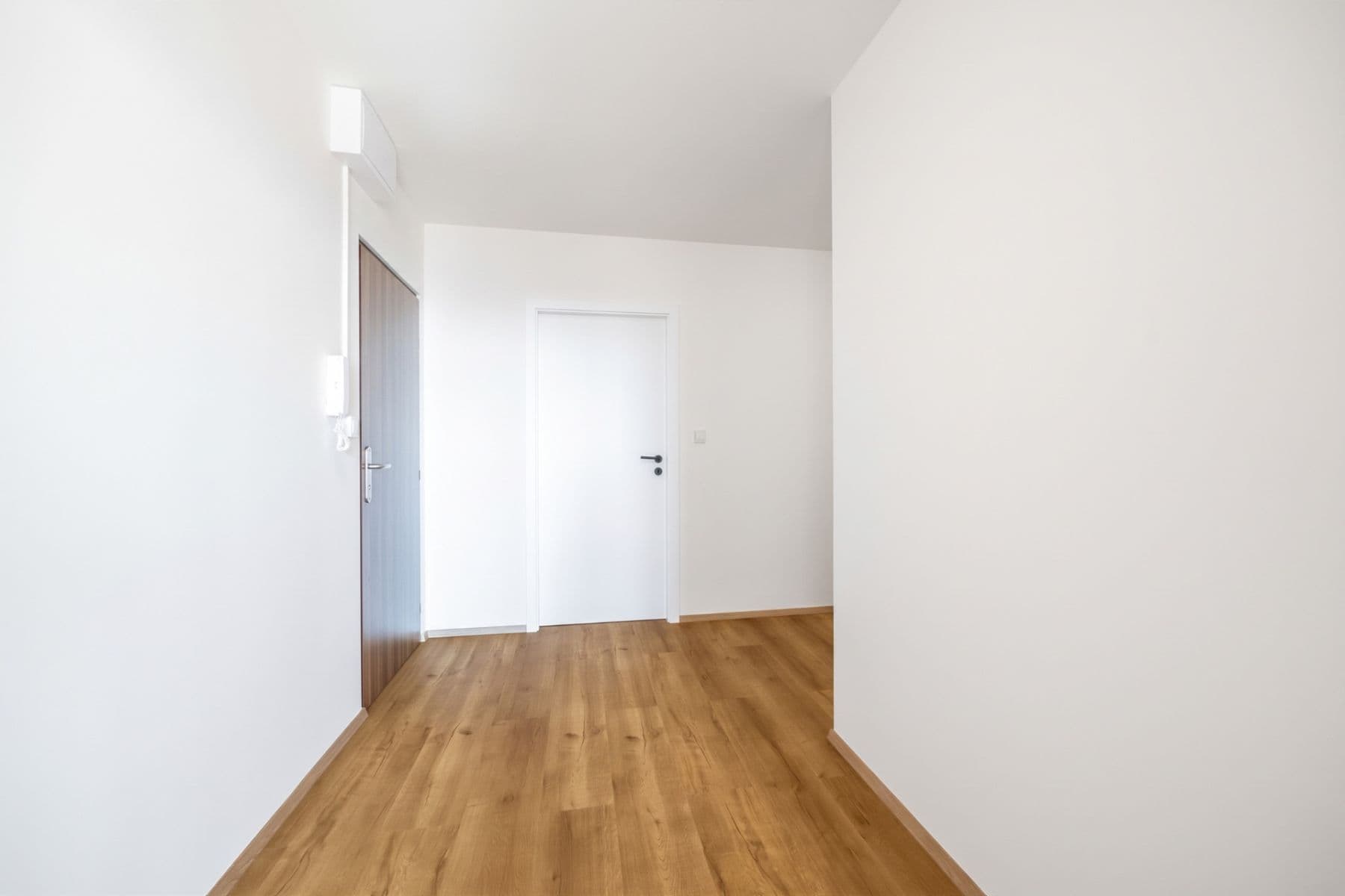 Predaj bytu 3-izbový 74 m², Litvínovská, Praha, Praha Predaj bytu 3-izbový 74 m², Litvínovská, Praha, Praha