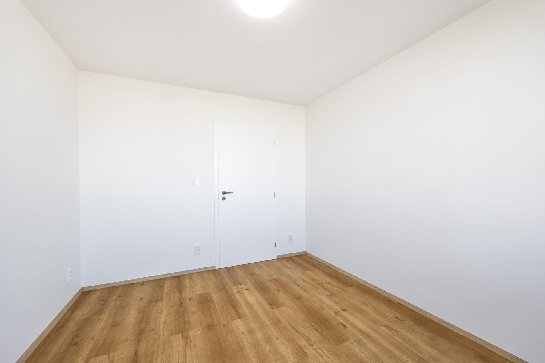 Predaj bytu 3-izbový 74 m², Litvínovská, Praha, Praha Predaj bytu 3-izbový 74 m², Litvínovská, Praha, Praha