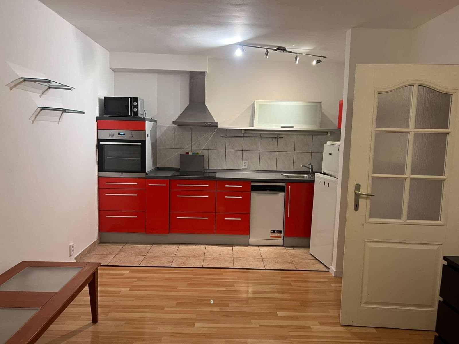 Prenájom bytu 2-izbový 53 m², U Sadu, Praha, Praha Prenájom bytu 2-izbový 53 m², U Sadu, Praha, Praha