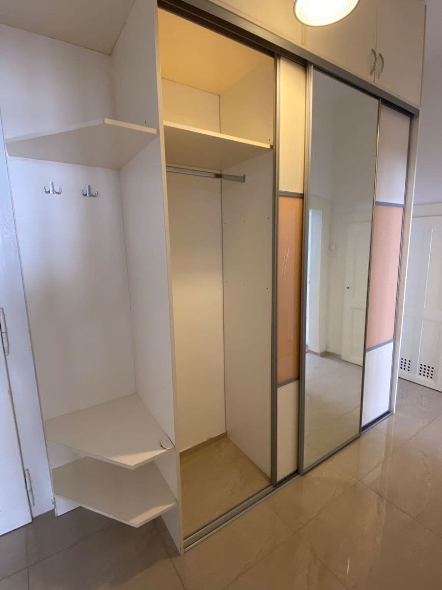Prenájom bytu 2-izbový 55 m², Kafkova, Praha, Praha Prenájom bytu 2-izbový 55 m², Kafkova, Praha, Praha