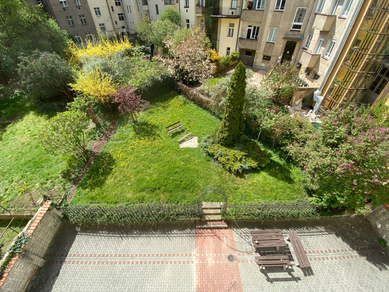 Prenájom bytu 2-izbový 55 m², Kafkova, Praha, Praha Prenájom bytu 2-izbový 55 m², Kafkova, Praha, Praha