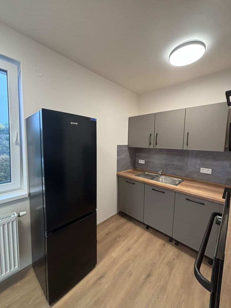 Prenájom bytu 2-izbový 52 m², Nad Kolčavkou, Praha, Praha Prenájom bytu 2-izbový 52 m², Nad Kolčavkou, Praha, Praha