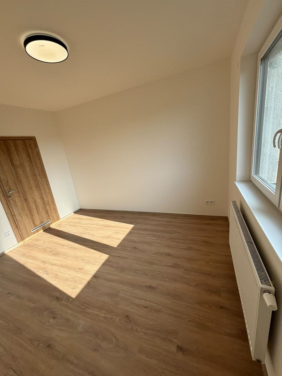 Prenájom bytu 2-izbový 52 m², Nad Kolčavkou, Praha, Praha Prenájom bytu 2-izbový 52 m², Nad Kolčavkou, Praha, Praha