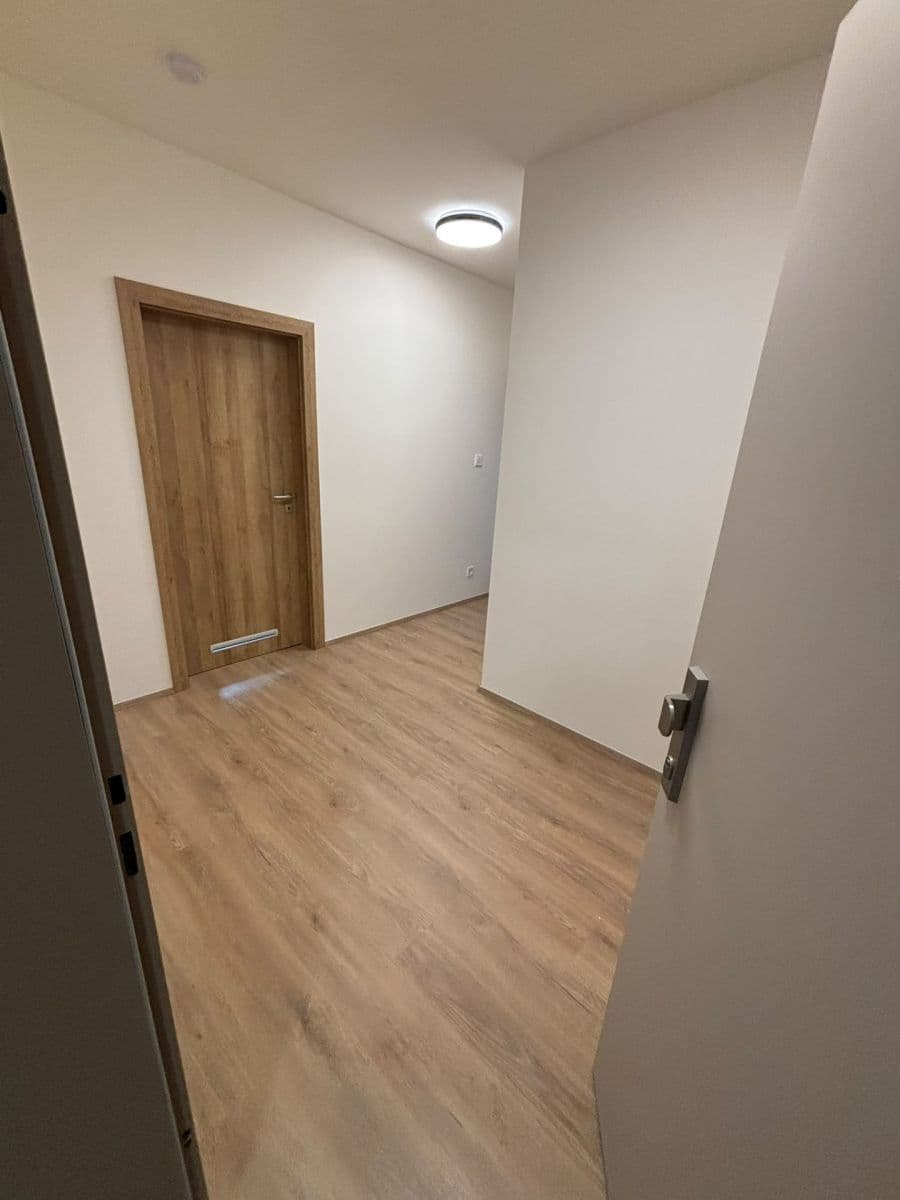 Prenájom bytu 2-izbový 52 m², Nad Kolčavkou, Praha, Praha Prenájom bytu 2-izbový 52 m², Nad Kolčavkou, Praha, Praha