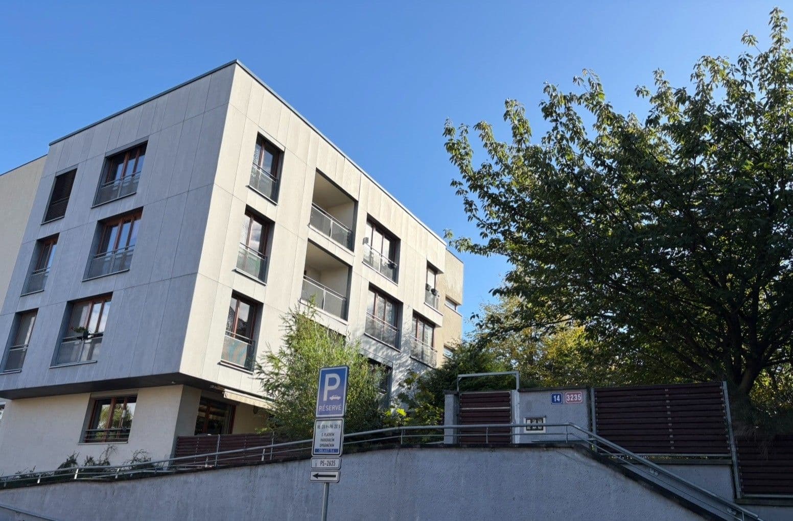 Prenájom bytu 2-izbový 55 m², Štorkánova, Praha, Praha Prenájom bytu 2-izbový 55 m², Štorkánova, Praha, Praha